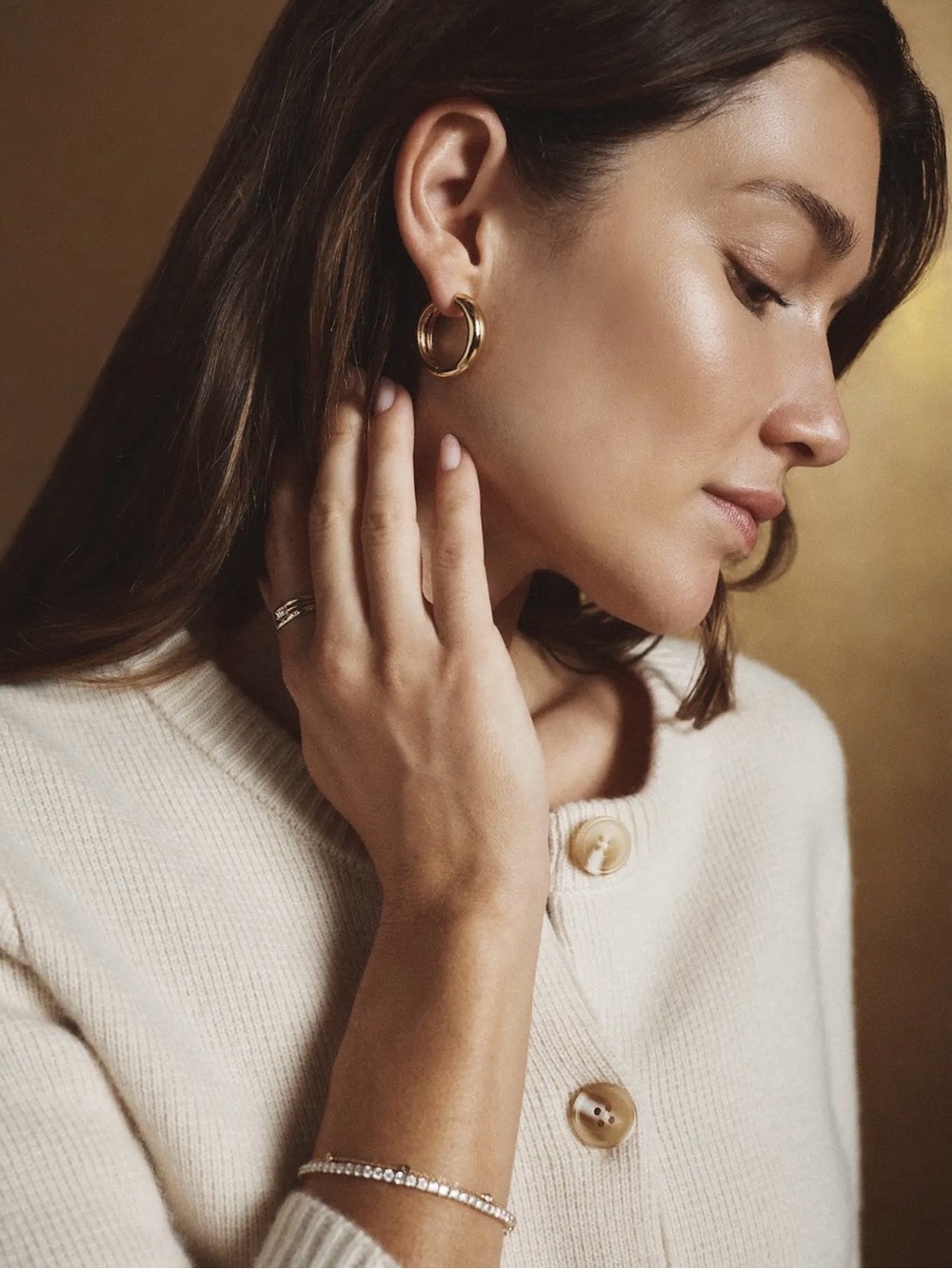 Quince Chunky Dome Hoops Large - Picture 7 of 11